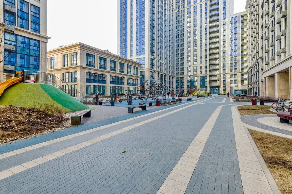 Москва: Апартаменты #1 Grey studio for 2+2 by Lo Apartments