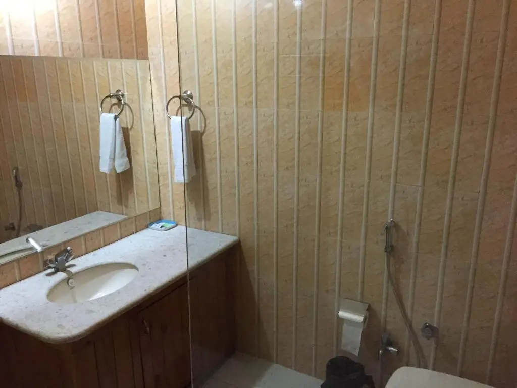 Хошиарпур: Hotel Royal Plaaza