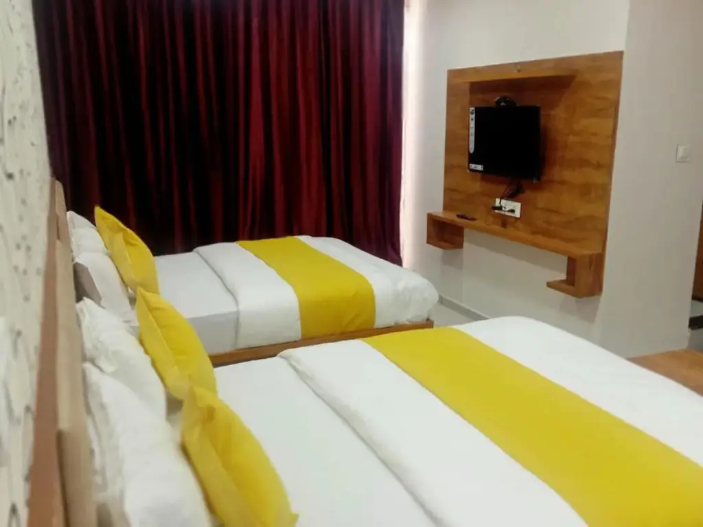 Вадодара: Hotel Dreamland