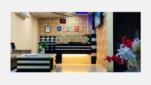 Ганганагар: Hotel Sea Rock
