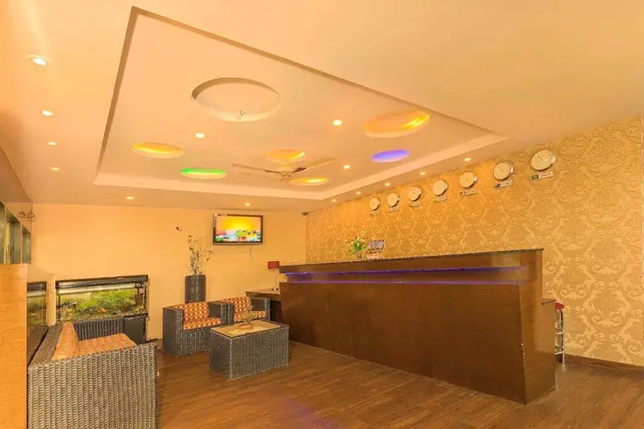 Бангалор: Hotel Select