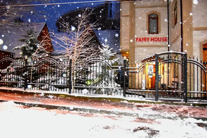 Эсто-Садок: Fairy House Apartments & SPA
