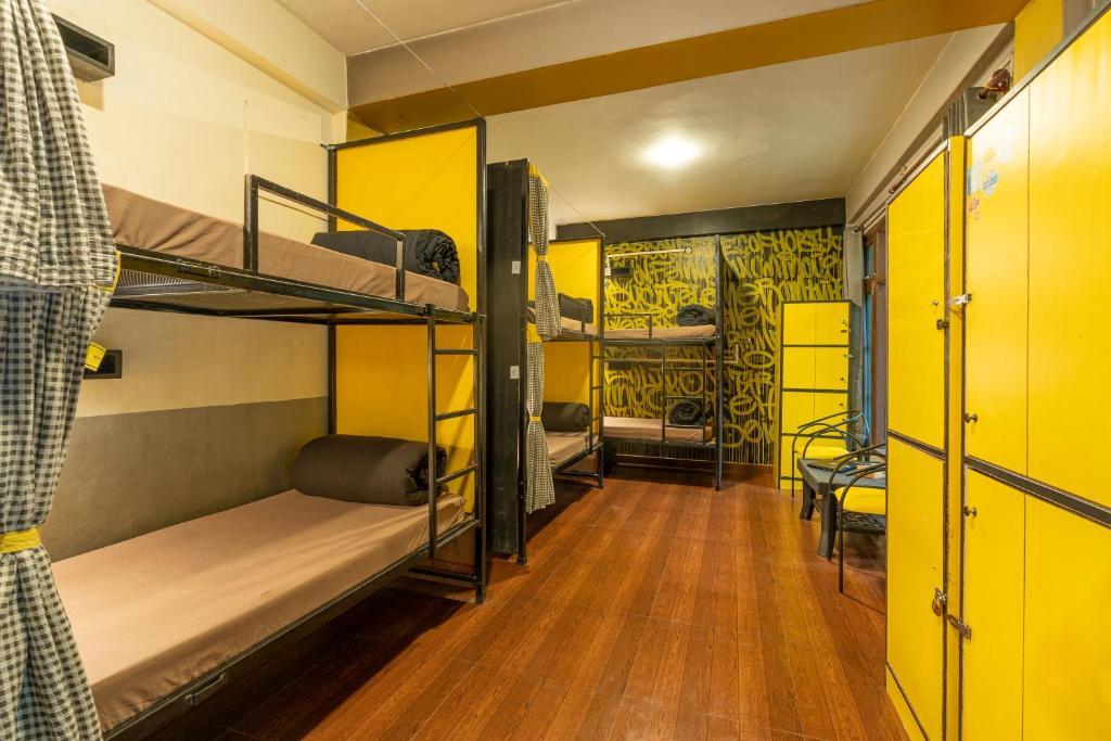Касоль: The Hosteller Kasol