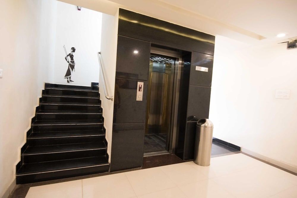 Hotel Mayur Palace — фото 1