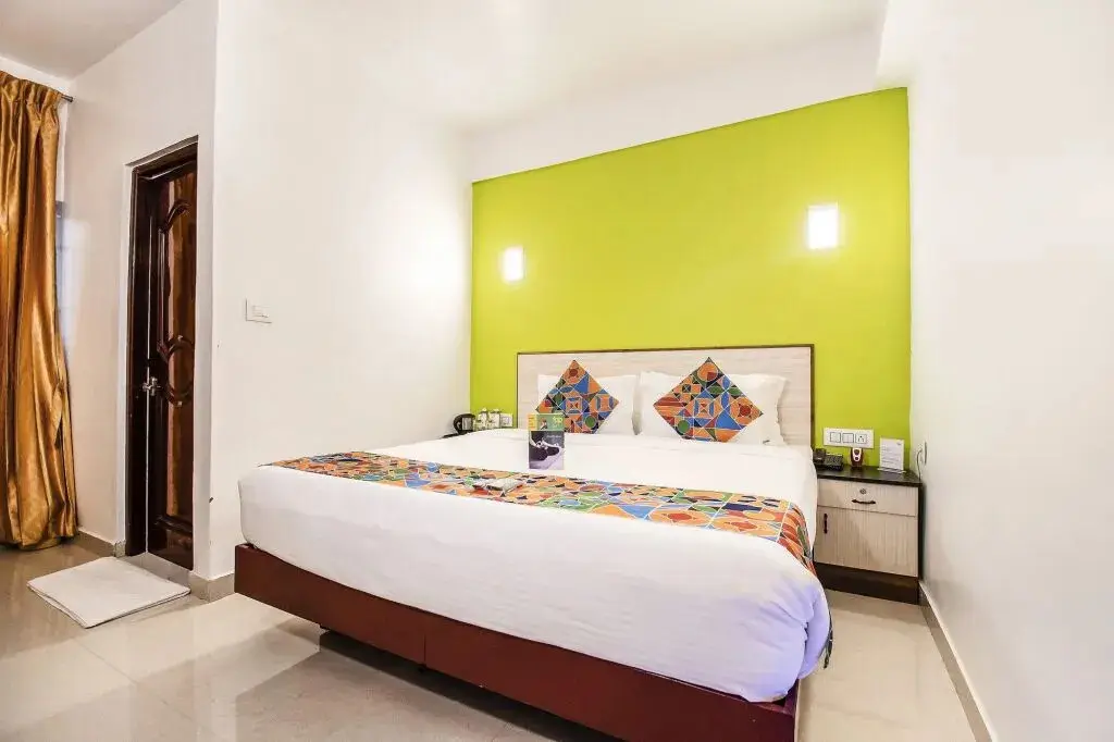 Ути: Hotel Zion International