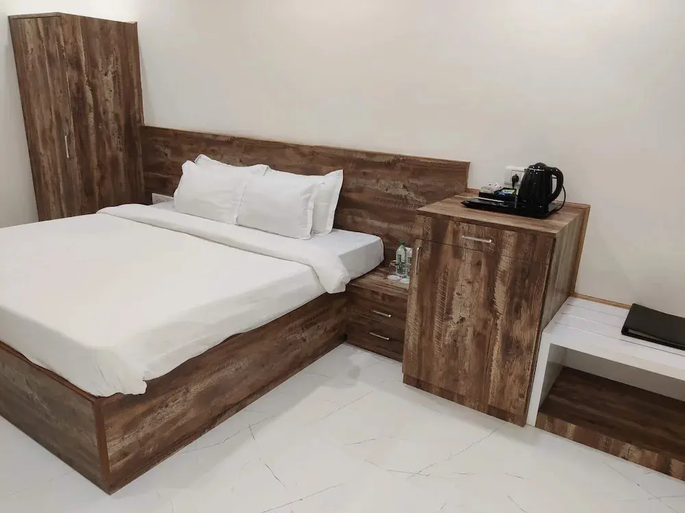 Нави-Мумбай: Pushp Vatika Resort & Lawns