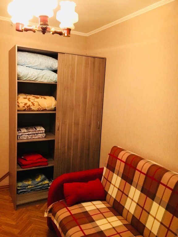 Москва: Metro Shodnenskaya Apartments