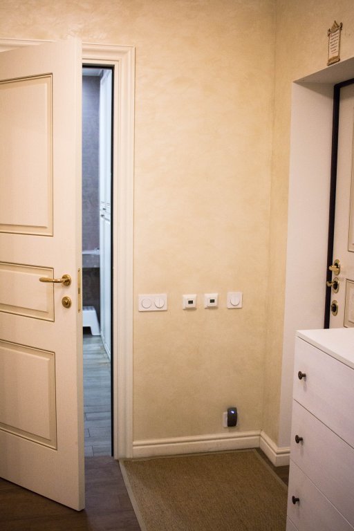 Москва: Metro Tsaritsino Apartments