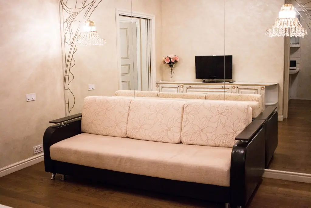 Москва: Metro Tsaritsino Apartments