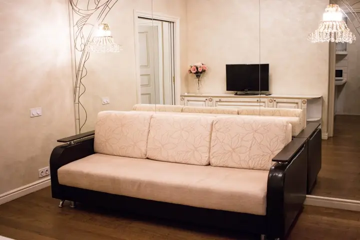 Москва: Metro Tsaritsino Apartments
