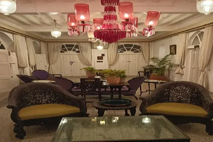 carousel image 3