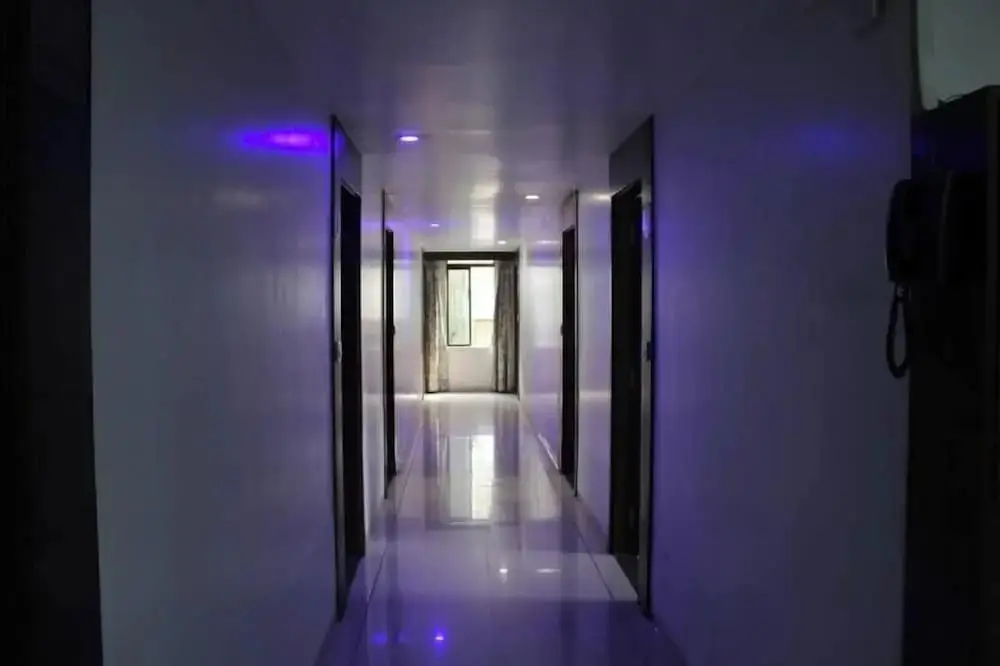 Hotel Saffron — фото 1