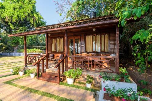 Йесейд: SaffronStays Little Paradise