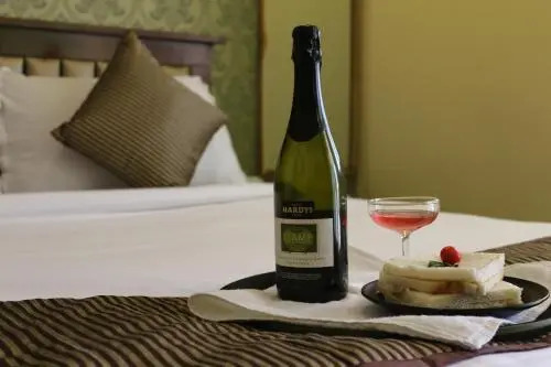 Силвасса: Hardys Villa Resort