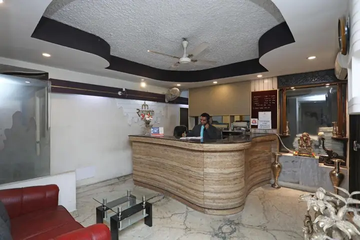 Колката: Hotel Rushabh Home