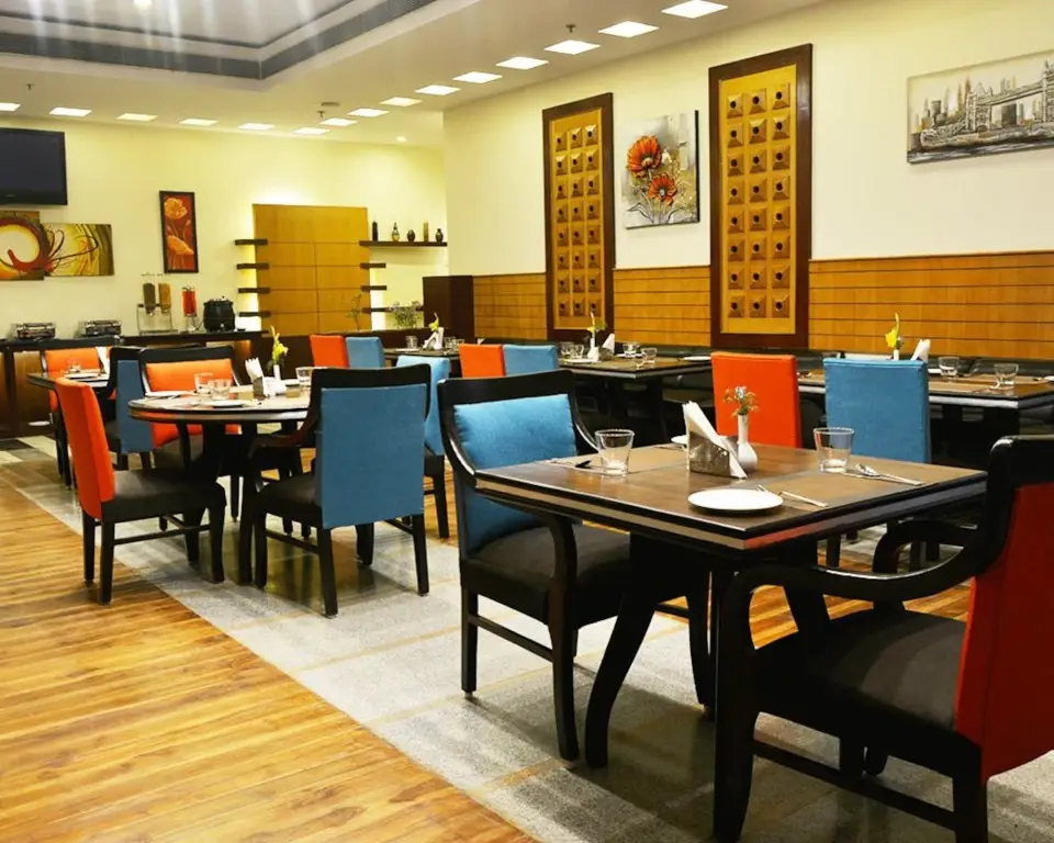 Прем-Нагар: The Competent Palace Hotel