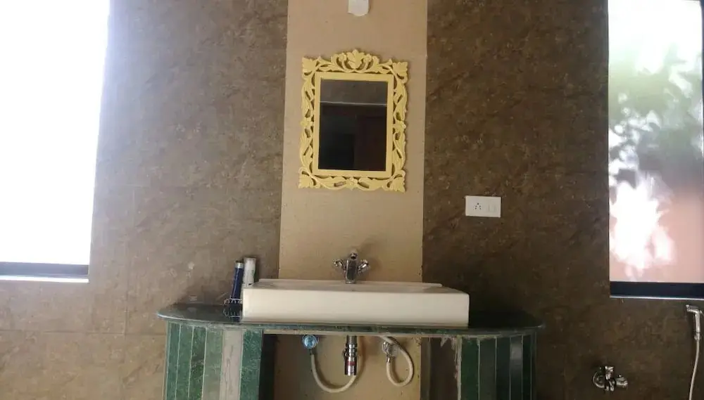 Киим: Elysium Resort Alibaug