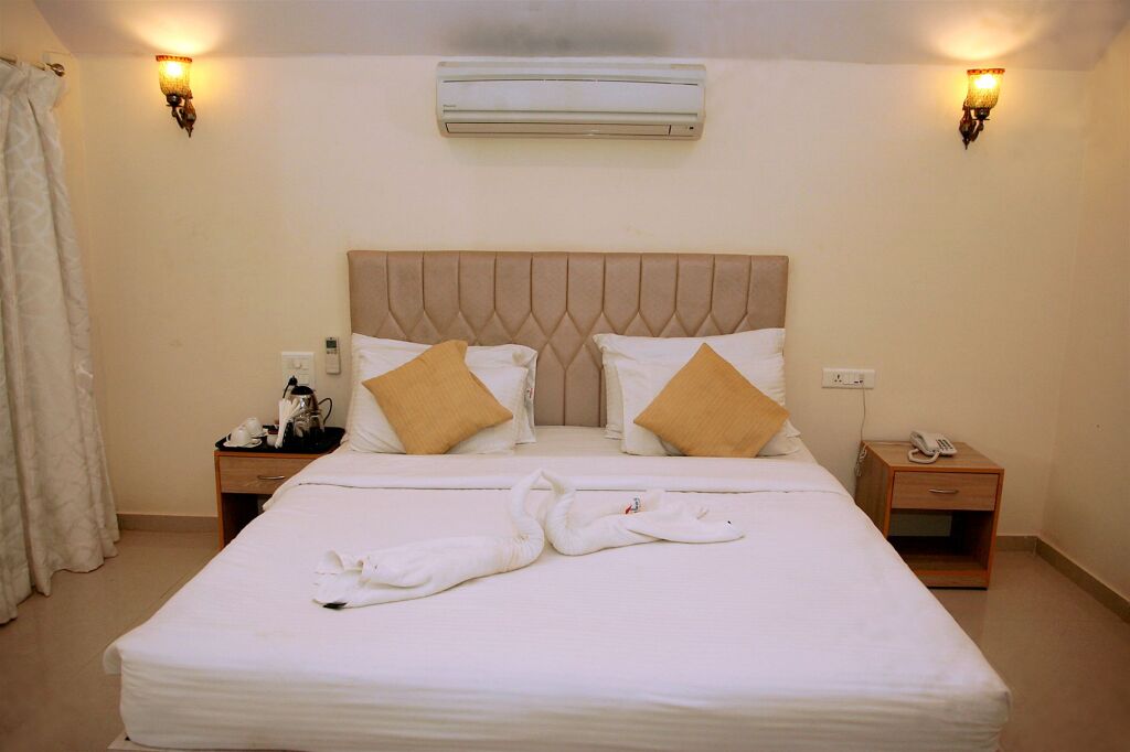 Морджим: Morjim Holiday Beach Resort