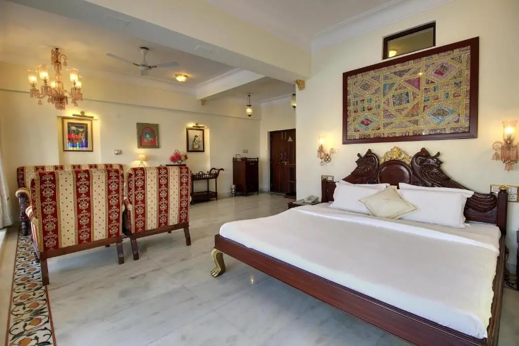 Удаипур: Lake Pichola Hotel