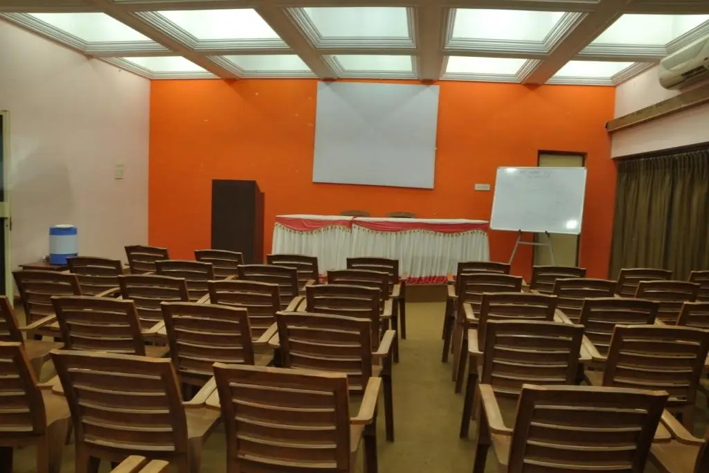 Аурангабад: Hotel Riviera Executive