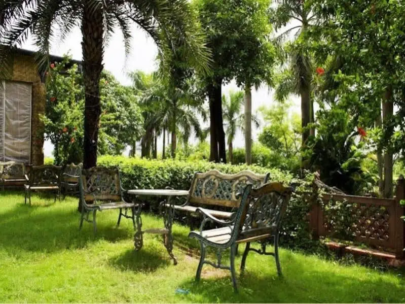 Тхане: Atasa Resort