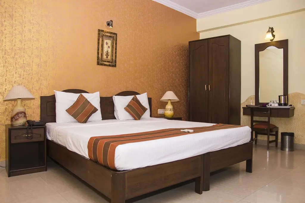 Бага: Nazri Resort