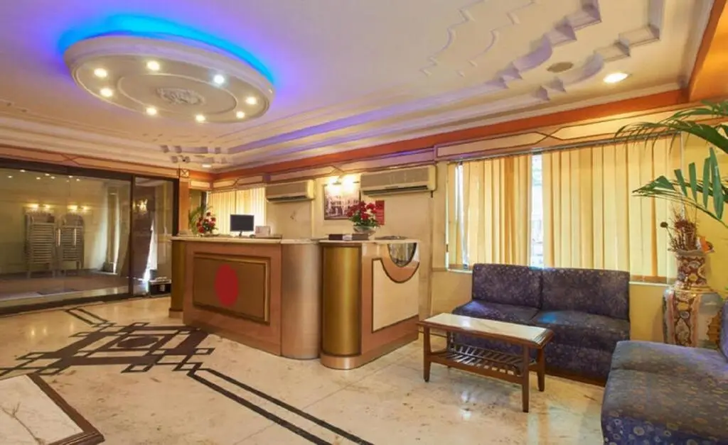 Колката: Pallavi International Hotel