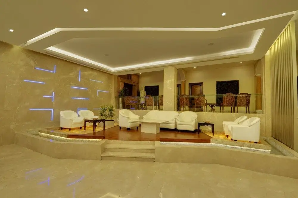 Райпур: Hotel Babylon International