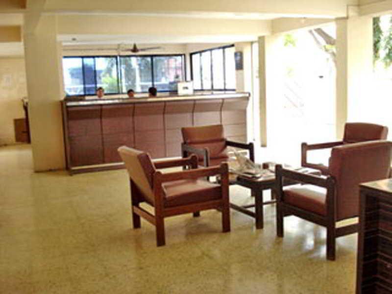 Пуна: Hotel Meru