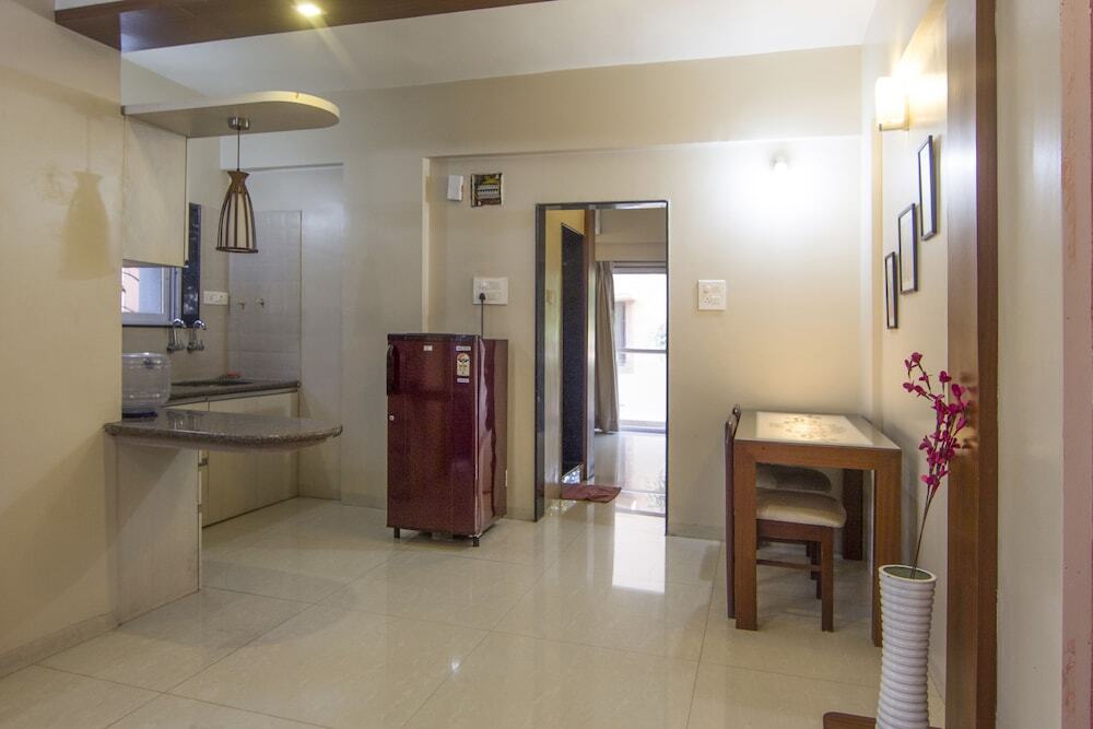 Пуна: Magnus Aerith Studios, Executive Residences