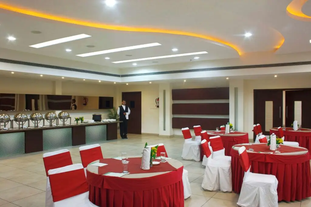 Бадди: Legend Sarovar Portico Baddi