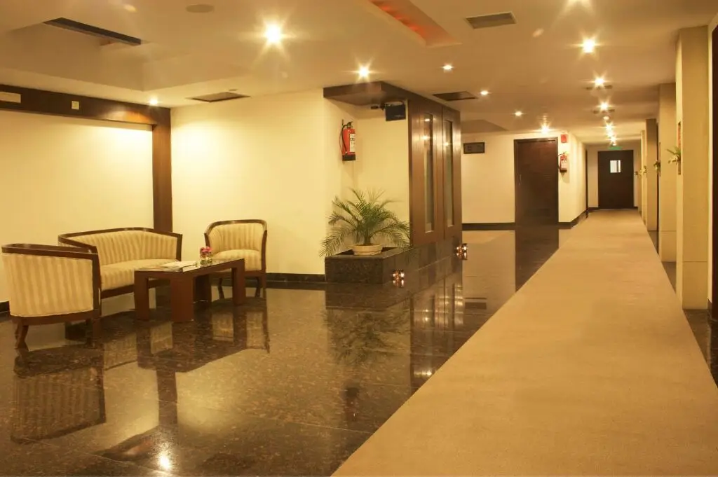 Бадди: Legend Sarovar Portico Baddi