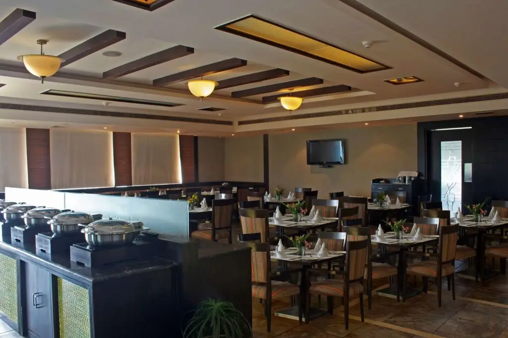 Бадди: Legend Sarovar Portico Baddi