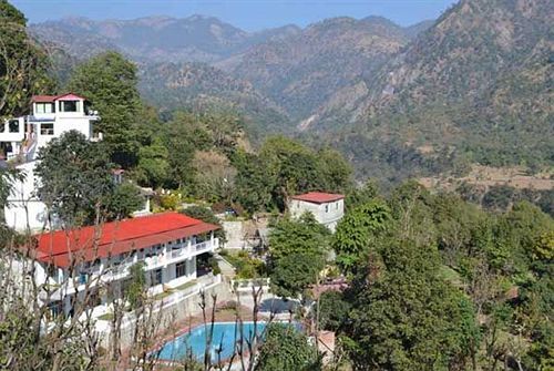 Наинитал: Dolmaar Resort