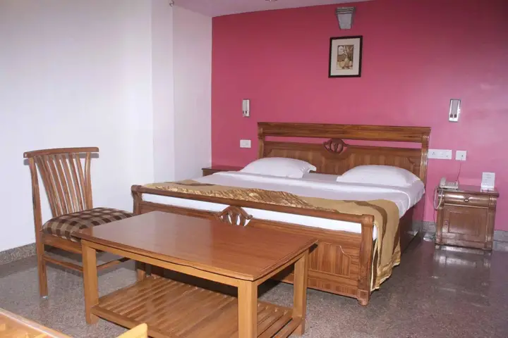 Нью-Дели: Tavern Business Hotel