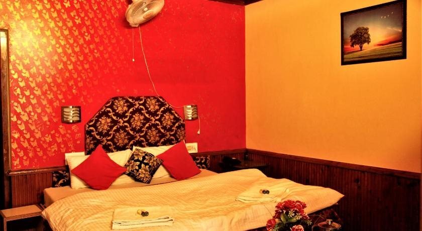 Манали: Hotel Chetna & Cottages