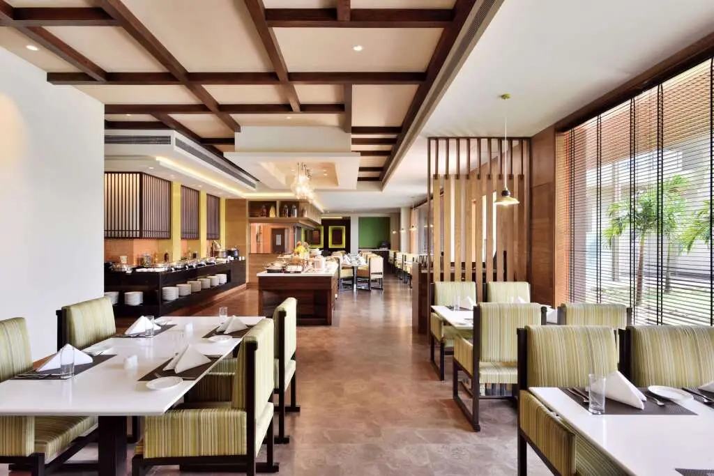 Хандала: Radisson Blu Plaza Resort & Convention Centre Karjat