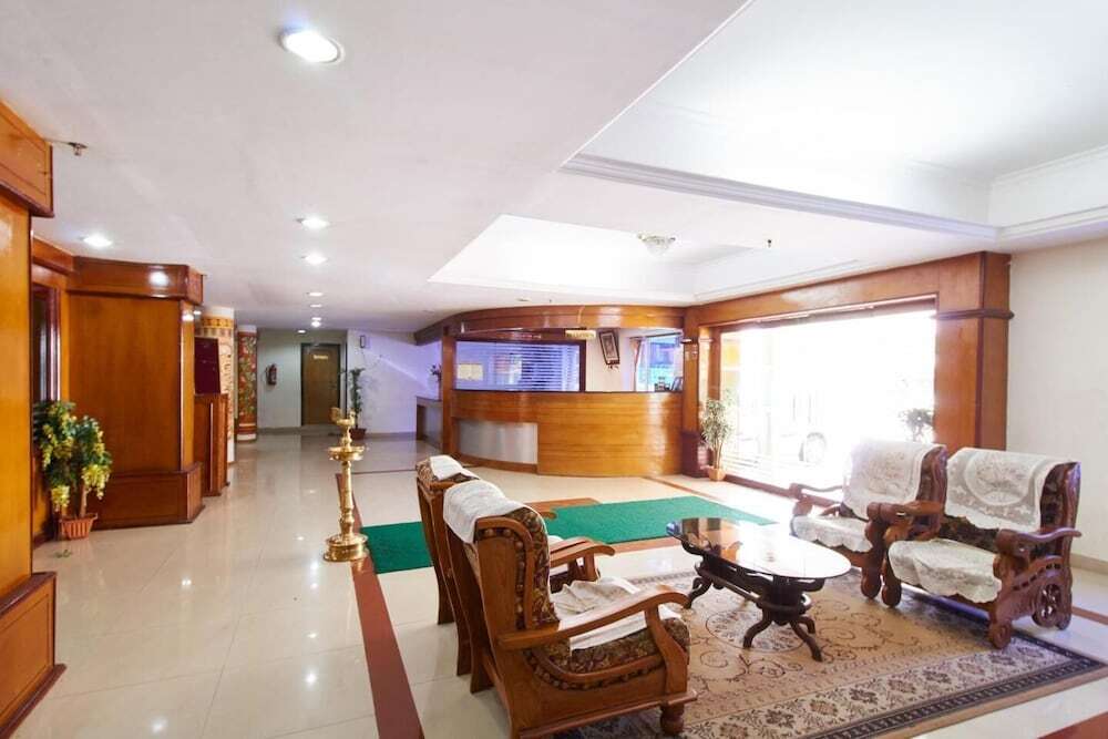 Гуруваюр: Sree Gokulam Sabari