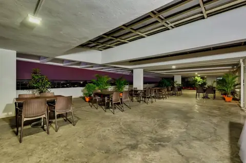 Galaxy Inn — фото 1