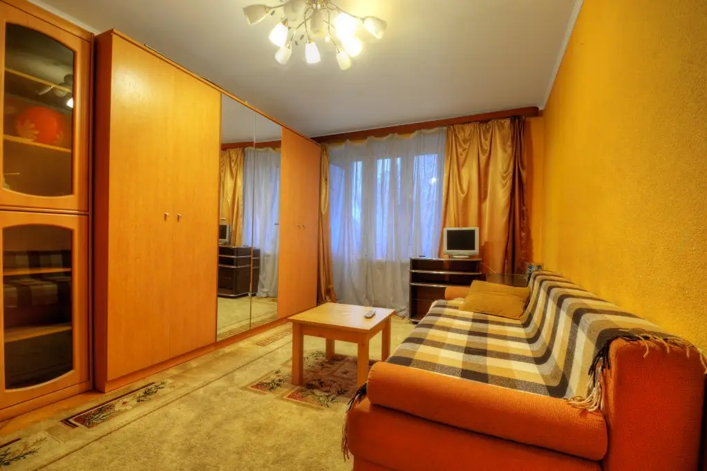 Москва: Warm Hearth na Nagornoy Apartment