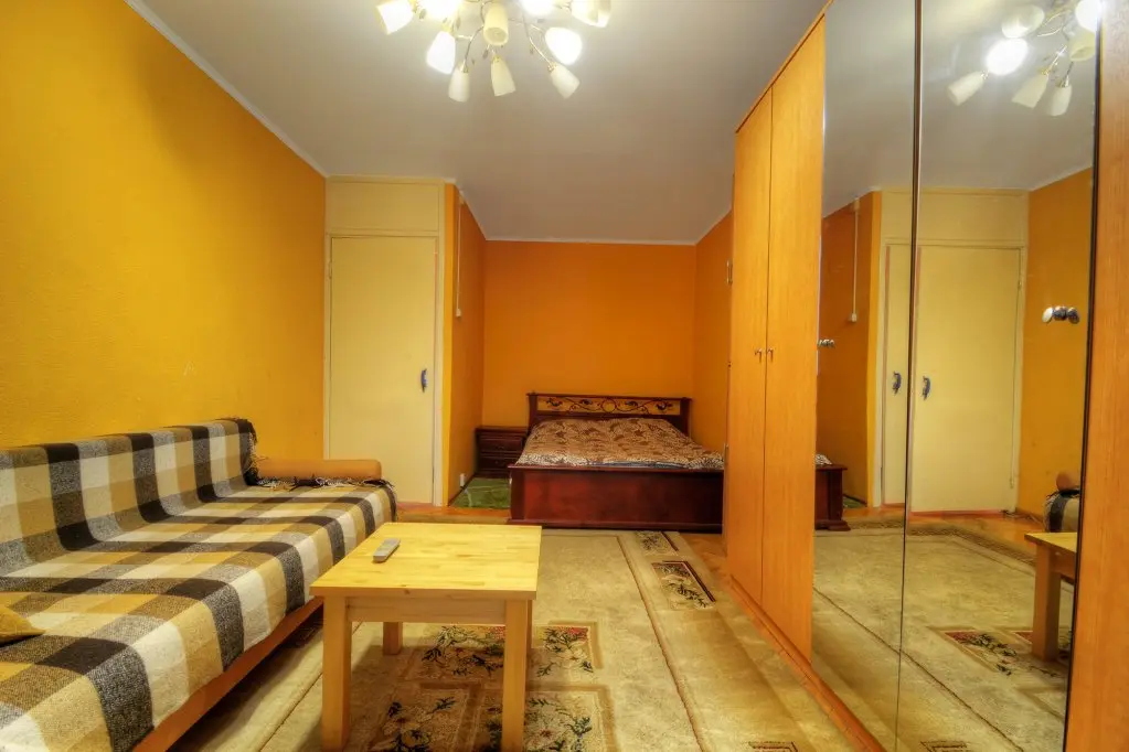 Москва: Warm Hearth na Nagornoy Apartment