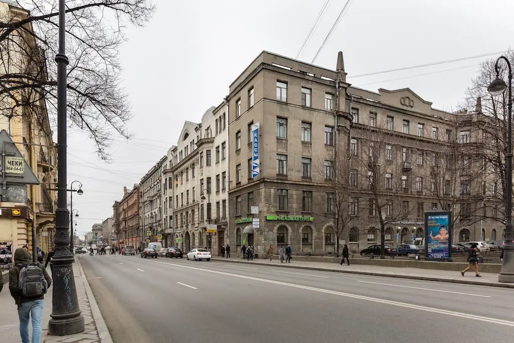 Санкт-Петербург: Na Nedelku Do Vtorogo Apartments