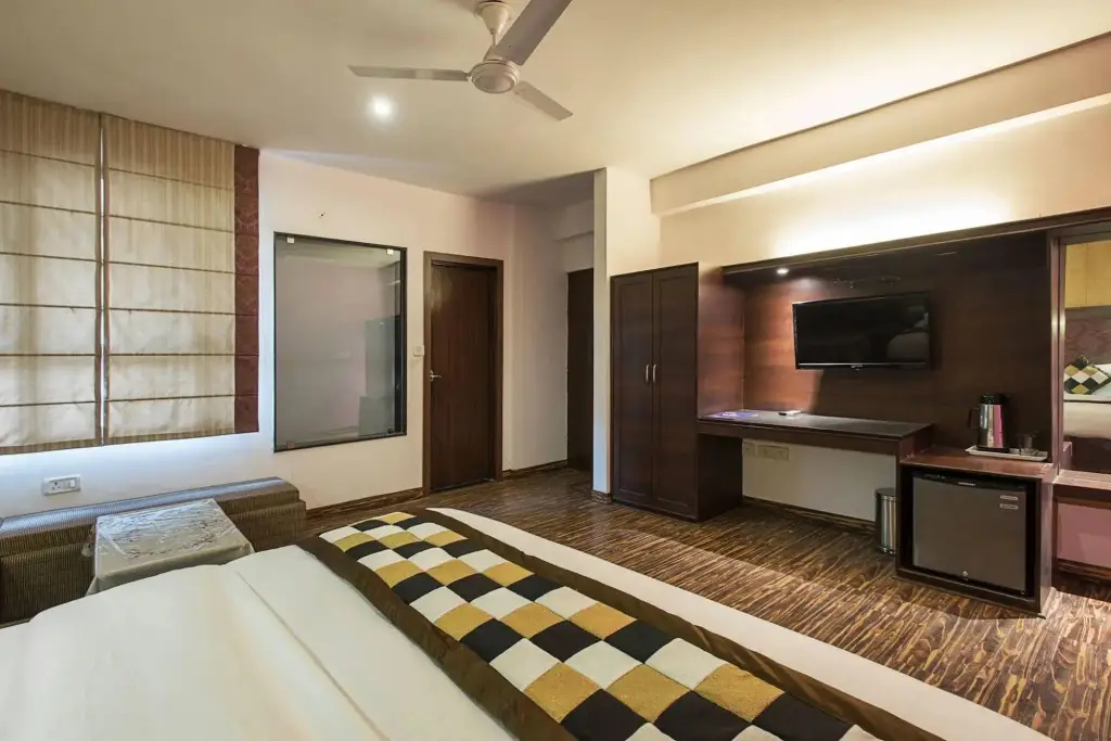 Джайпур: OYO Premium Jaipur Railway Station