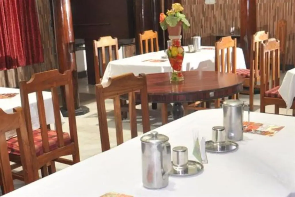 Пудучерри: Hotel Sarvamangalam Inn