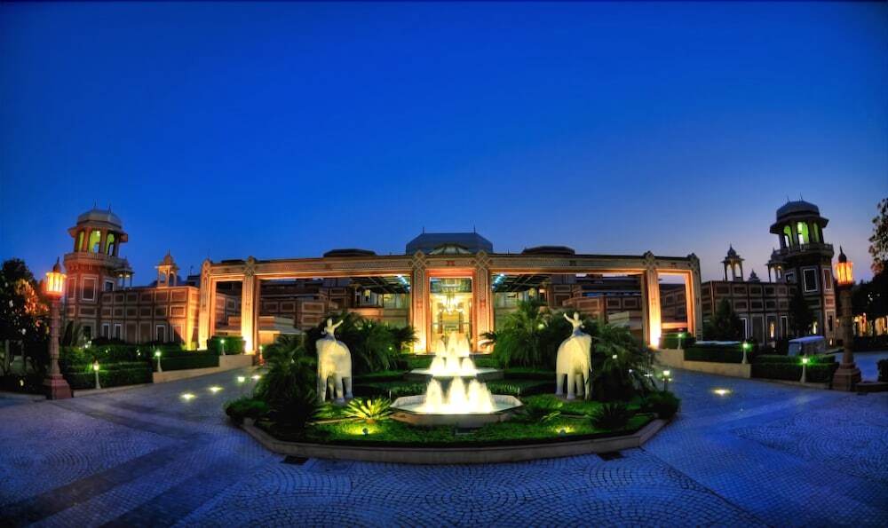 Агра: Orient Taj Hotel &Resort