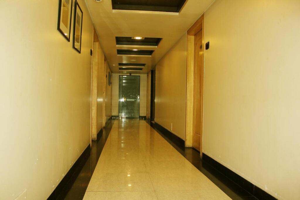 Пуна: FabHotel Krishna Presidency