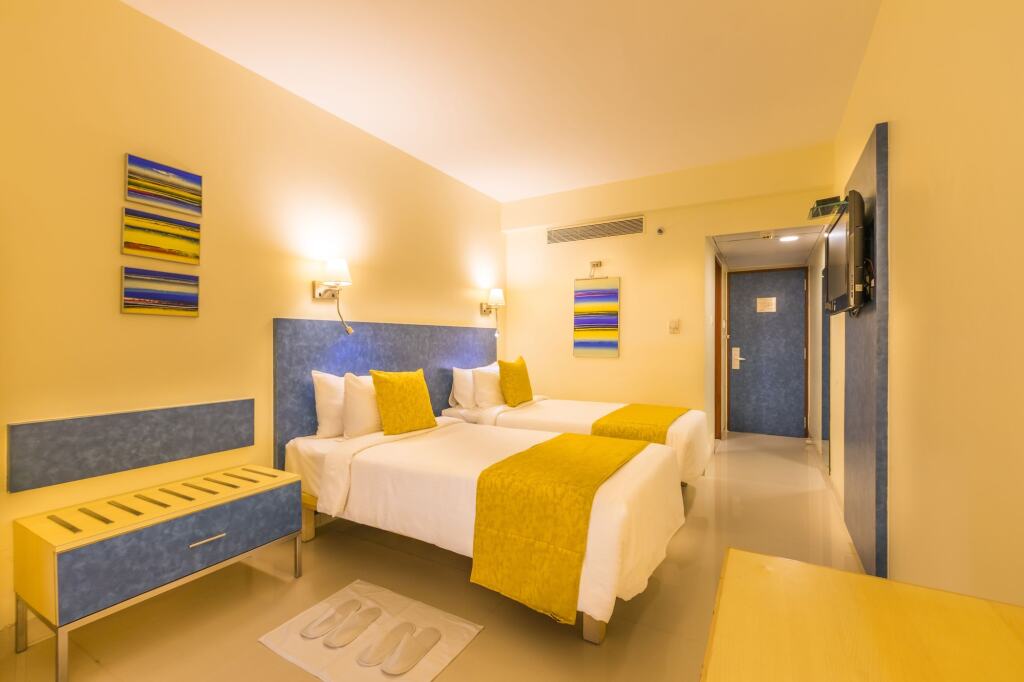 Мумбаи: Grand Hometel Malad