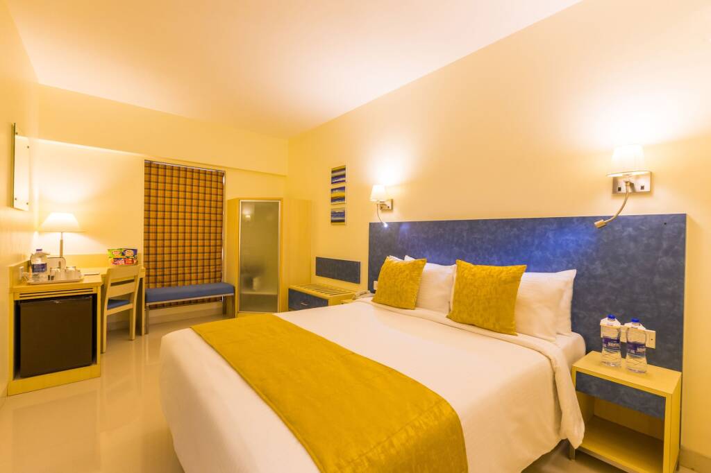 Мумбаи: Grand Hometel Malad