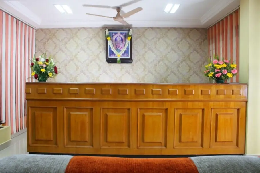 Eraniel: Hotel Srimaniya