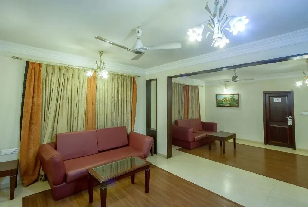Пуна: Hotel Bel Air Suites